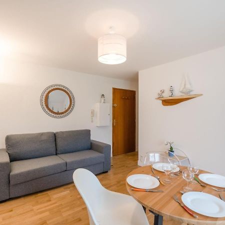Apartment In A Residence By The Sea Port-en-Bessin-Huppain Bagian luar foto