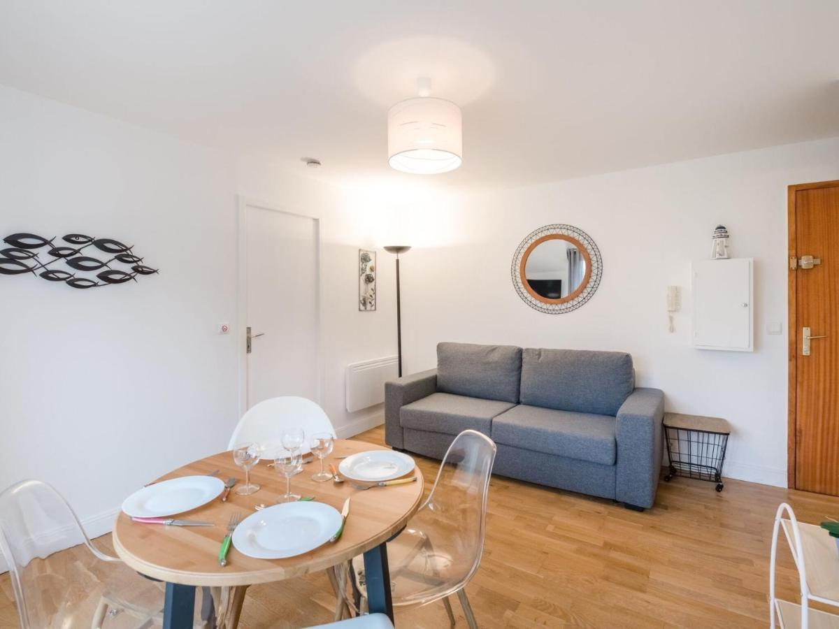 Apartment In A Residence By The Sea Port-en-Bessin-Huppain Bagian luar foto