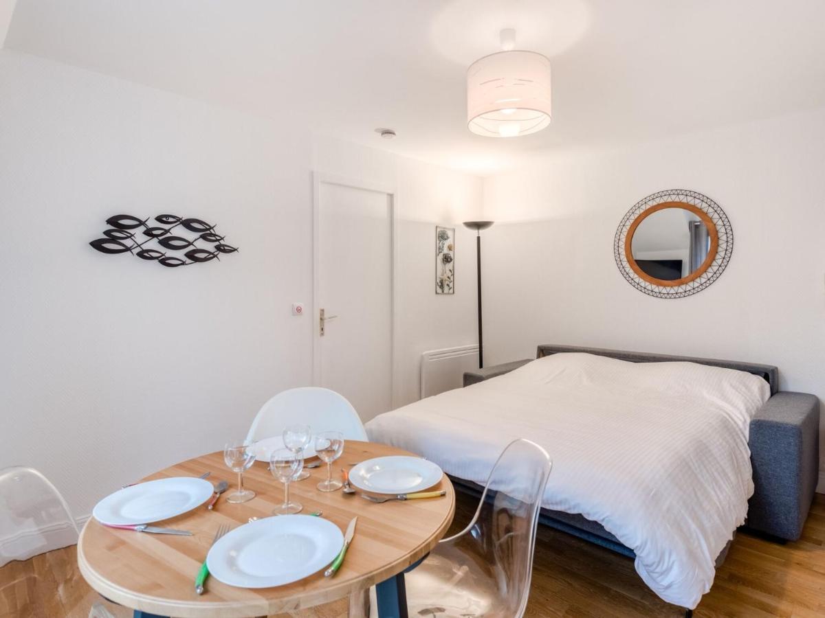 Apartment In A Residence By The Sea Port-en-Bessin-Huppain Bagian luar foto