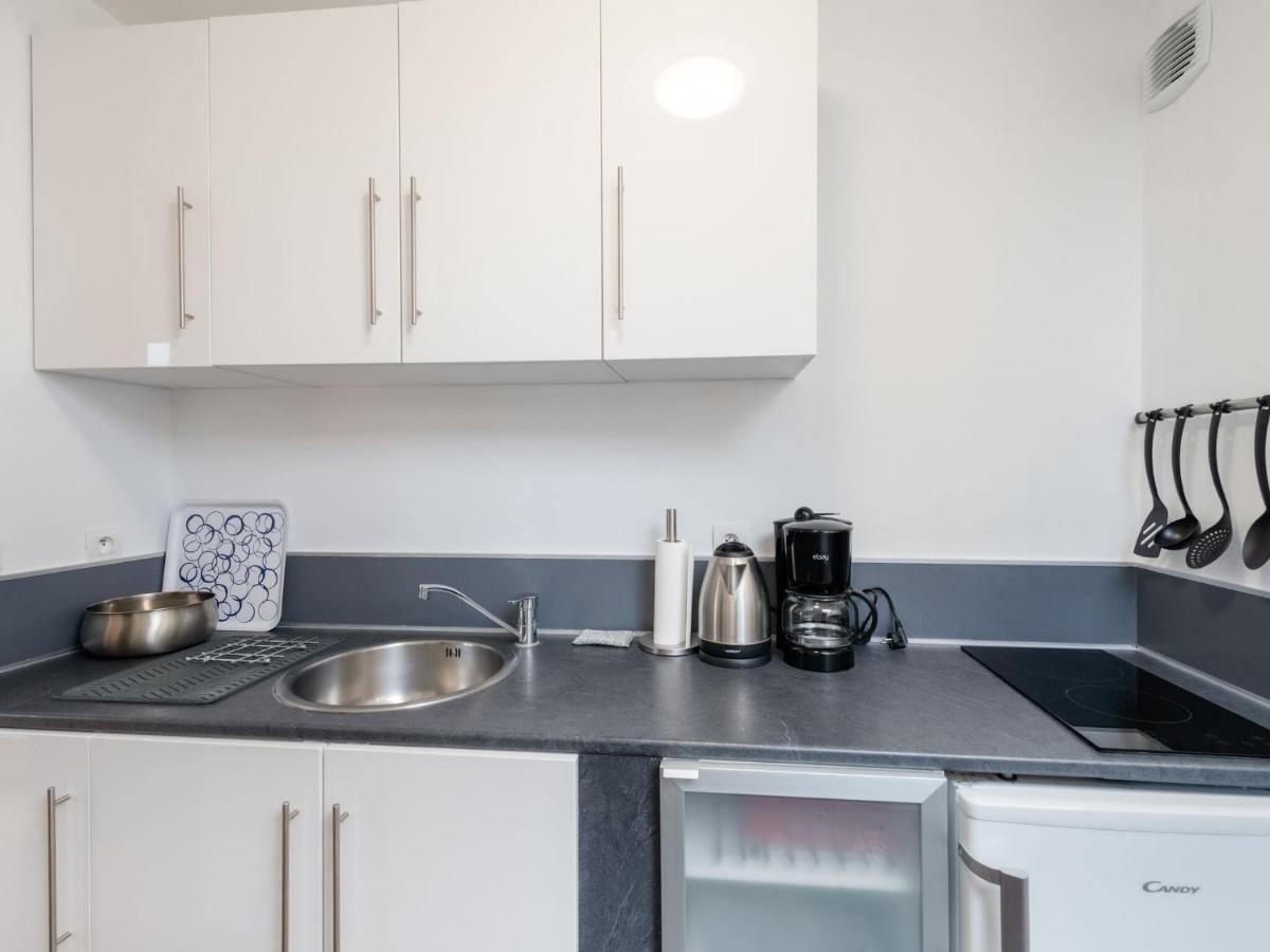 Apartment In A Residence By The Sea Port-en-Bessin-Huppain Bagian luar foto